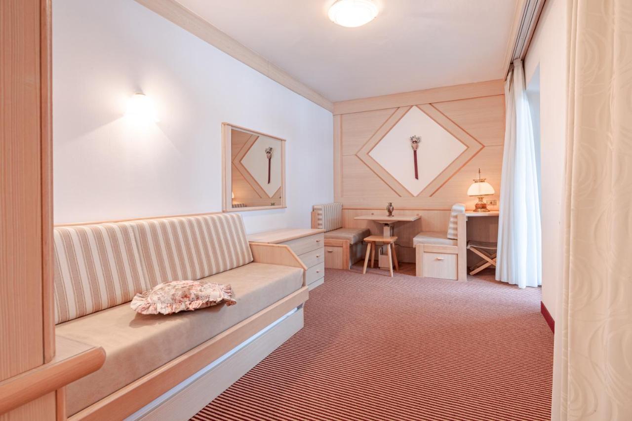 Hotel Foresta Moena Ngoại thất bức ảnh