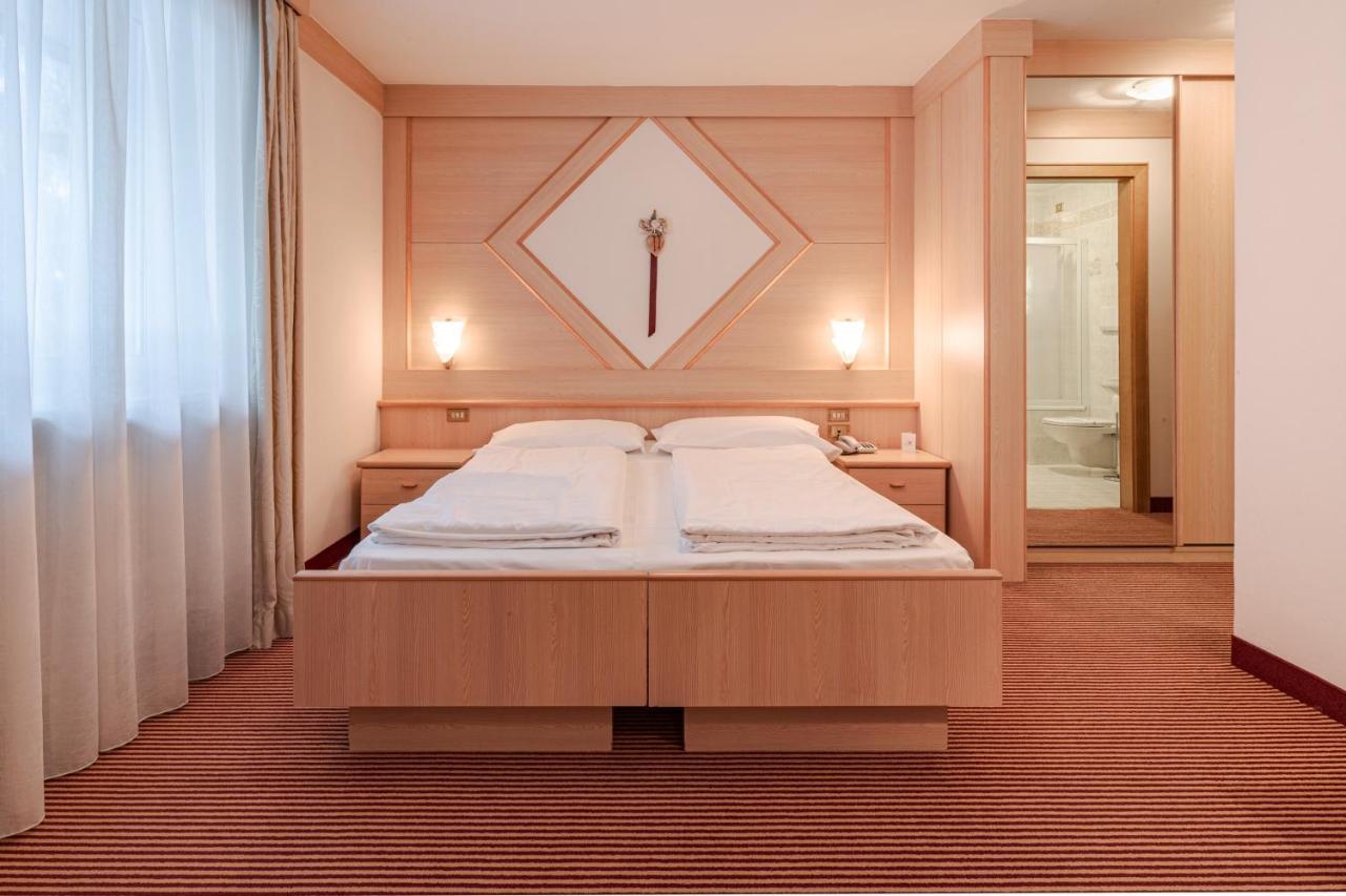 Hotel Foresta Moena Ngoại thất bức ảnh